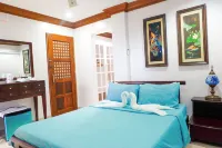 Blue Deep Resort powered by Cocotel فنادق في Padre Burgos