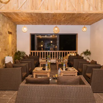 Hotel Barahi Pokhara