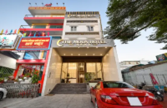 The Moon 3 Hotel Hotel berhampiran Chua Phap Nguyen