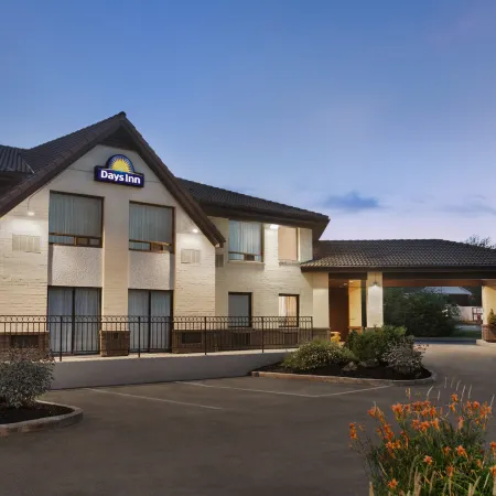 Days Inn by Wyndham Miramichi NB