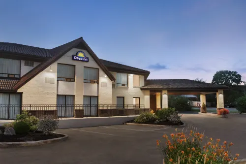 Days Inn by Wyndham Miramichi NB