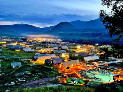 Hemu Shuangsuihe Resort Villa (Hemu Scenic Area) Hoteles en Burqin