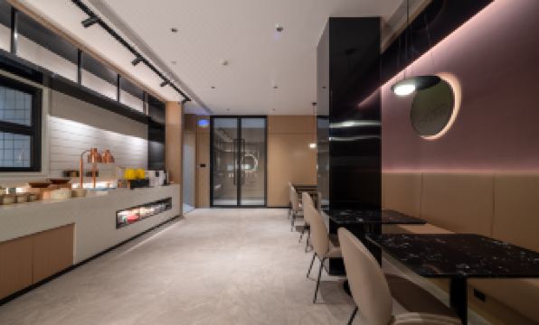 Ni Hao Hotel (Zhuhai Tangjiawan Beach Lovers North Road)