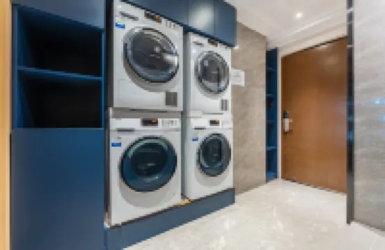 祥歌之星·輕奢影院公寓（南京南站南廣場店）