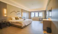 Qifu Zilu Hotel (Lushan Scenic Area)