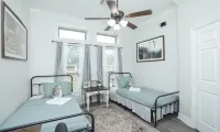 La Casa De Francella Hotels in Harris County