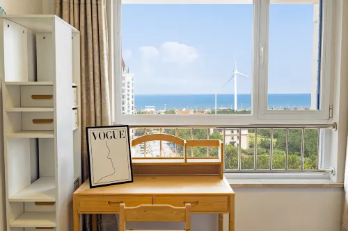 Prince Seaview Apartment (Diamond Beach Store in Naxiang Seaview District)