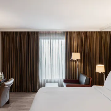 Dusit Princess Srinakarin Bangkok Отели рядом с достопримечательностью «Торговый центр Seacon Square»