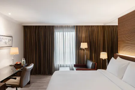 Dusit Princess Srinakarin Bangkok Отели рядом с достопримечательностью «Wat Thung Setthi»