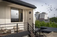 Zenyard Courtyard Accommodation (Zhonglou Subway Station, Huimin Street, Xi'an)