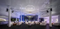 Mengyuan RESOR 360° View Hotel: Starry Pool & Hot Spring, Shili Gallery Yulong River - bar
