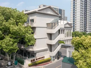 Longdu Realm International Hotel