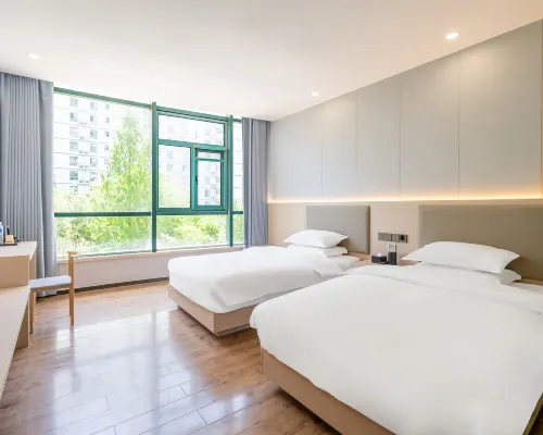 Zhishang Hotel（Beijing Jiuxianqiao Chaoyang Station Store） Hotels near Lufthansa Outlets