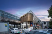 Wuhan Ihow International Hotel Các khách sạn ở Khu công nghiệp Qingshan