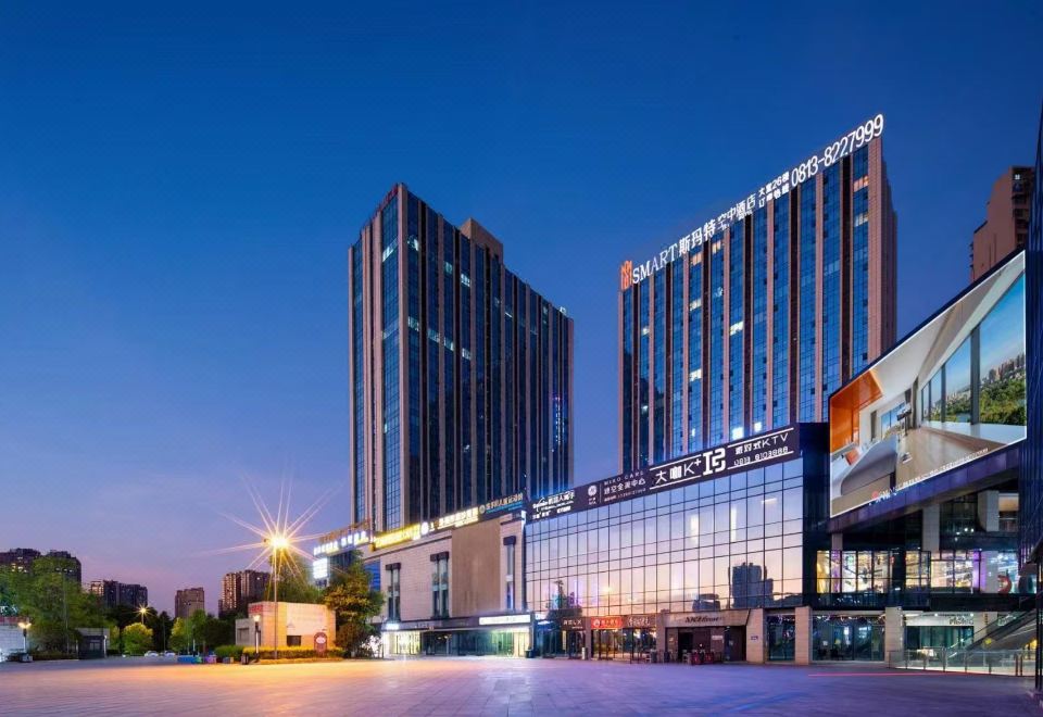 hotel overview picture