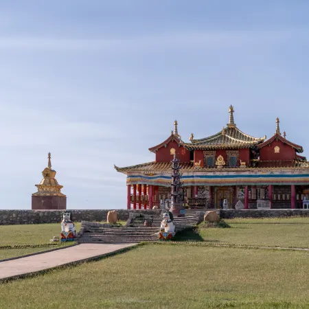 Boya Lijing Hotel (Duku Highway · Bayanbu Lak Scenic Area)