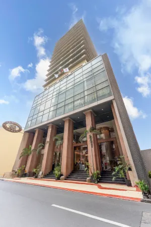 Swiss-Belhotel Blulane Отели рядом с достопримечательностью «AUG Student Services Manila»