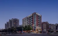 Zhuyuan Hotel (Maoming Electric Bai Wanda Plaza Branch) - Airport Shuttle