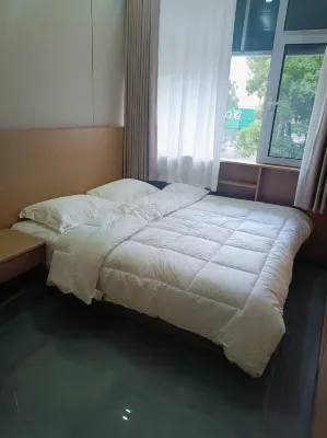 長治鑫達源民宿