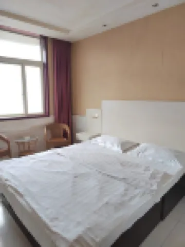 鳳台賓館（台前火車站店） 台前酒店