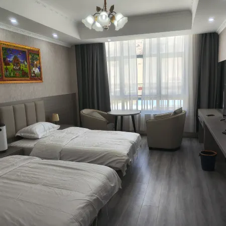 Tongjiang Lianzang Inn