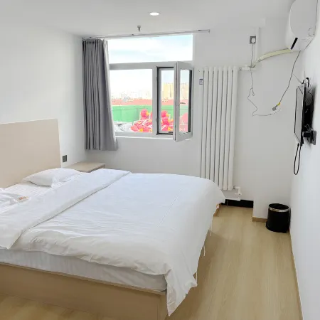 Chifeng Xin Hongcheng Preferred Hotel