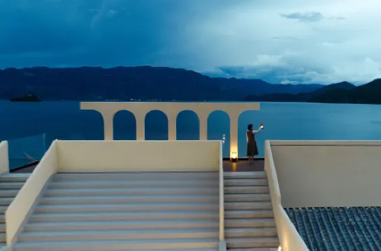 Lugu Lake siwuyu Lake View Designer Hotel