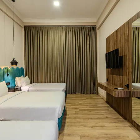 Marine Bay Sanur Отели рядом с достопримечательностью «Пляж Матахари-Тербит»