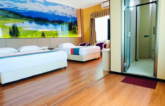 明珠商務酒店（肇慶鼎湖山風景區店）