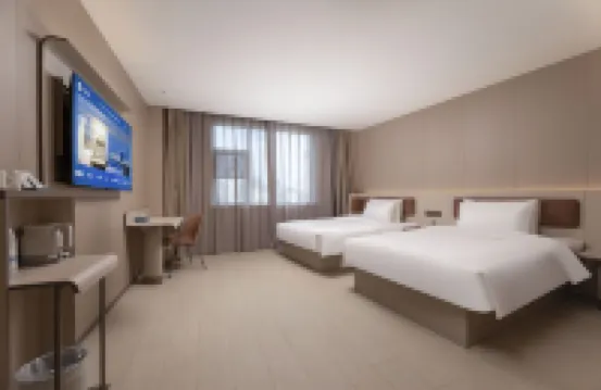 HanTing Hotel (Zhenjiang Dagang New District Xingfu Plaza)