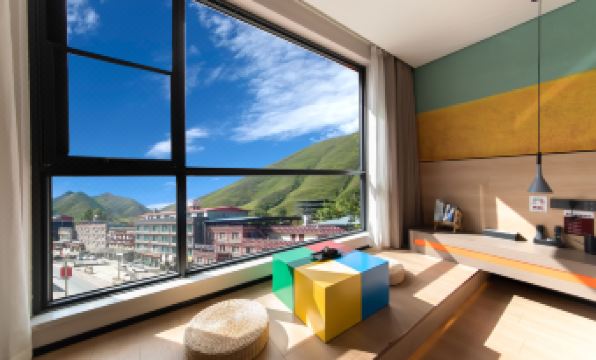 YUNTIAN  DREAM HOTEL