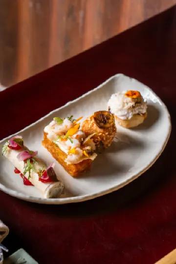 ANIMA SAIGON BOUTIQUE - VIETNAMESE CONTEMPORARY ART HOTEL Отели рядом с достопримечательностью «Хо Чи Минх Сквер»