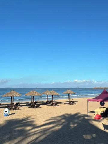 吾你•臨海|設計師美宿（崇武古城西門西沙灣店） 鄰近崇武古城的酒店