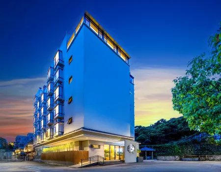 Quanshe Yunqi: Vista 270° Luxury Garden Designer Hotel (Zhuhai Jinwan Airport Branch) Отели рядом с достопримечательностью «Zhuhai College of Science and Technology»