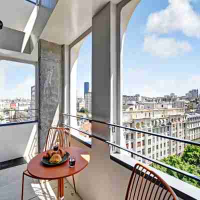 Room 908 in a premium residence- Sport/Lavatory Rooms