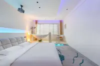 Outside the dust, there is no two city sky homestays 치장구/기강구 호텔