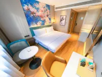 Magnolia Hotel (Hami Railway Station Branch) クムル市のホテル