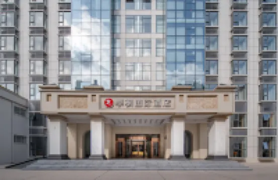 Jifeng International Hotel (Xinyang New 16th Street Branch)