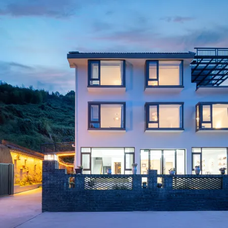 Xiaobuli Homestay