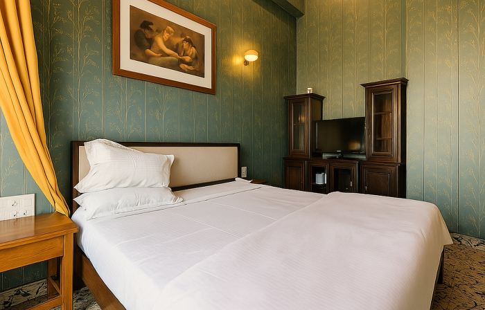 Qila Hotel