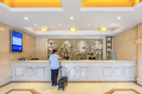 Vienna Hotel (Xiangtan Jiuhua High-Speed Rail North Station)