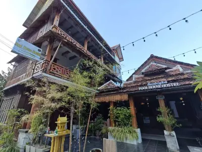 Poolhouse Hostel Hotels in 