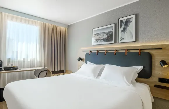 尼斯蔚藍海岸機場鐘樓酒店