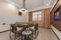 Enping Jindao Business Hotel