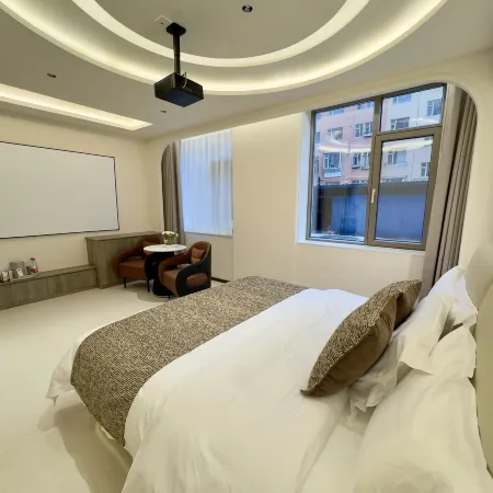Hefeng · HEFENG Light Luxury Homestay (Changbai Mountain West Station)