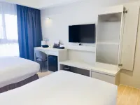Mille Rich Hotel ドゥーラン遺跡周辺のホテル