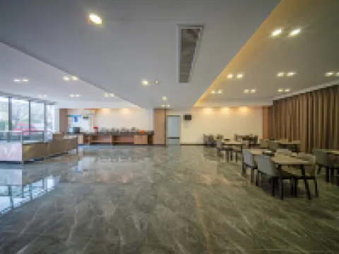 Fuquan Fanhuali Hotel Hotels in Fuquan