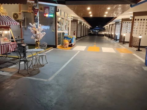 รูปภาพของวีริช เพลส