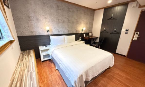 Travel Time Hotel