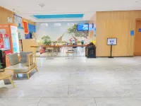 Fangyuan Hotel (Nanyang Zaolin Institute of Technology)
